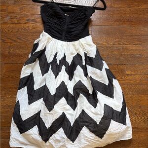 Anthropologie Black and White Strapless Chevron Midi Dress